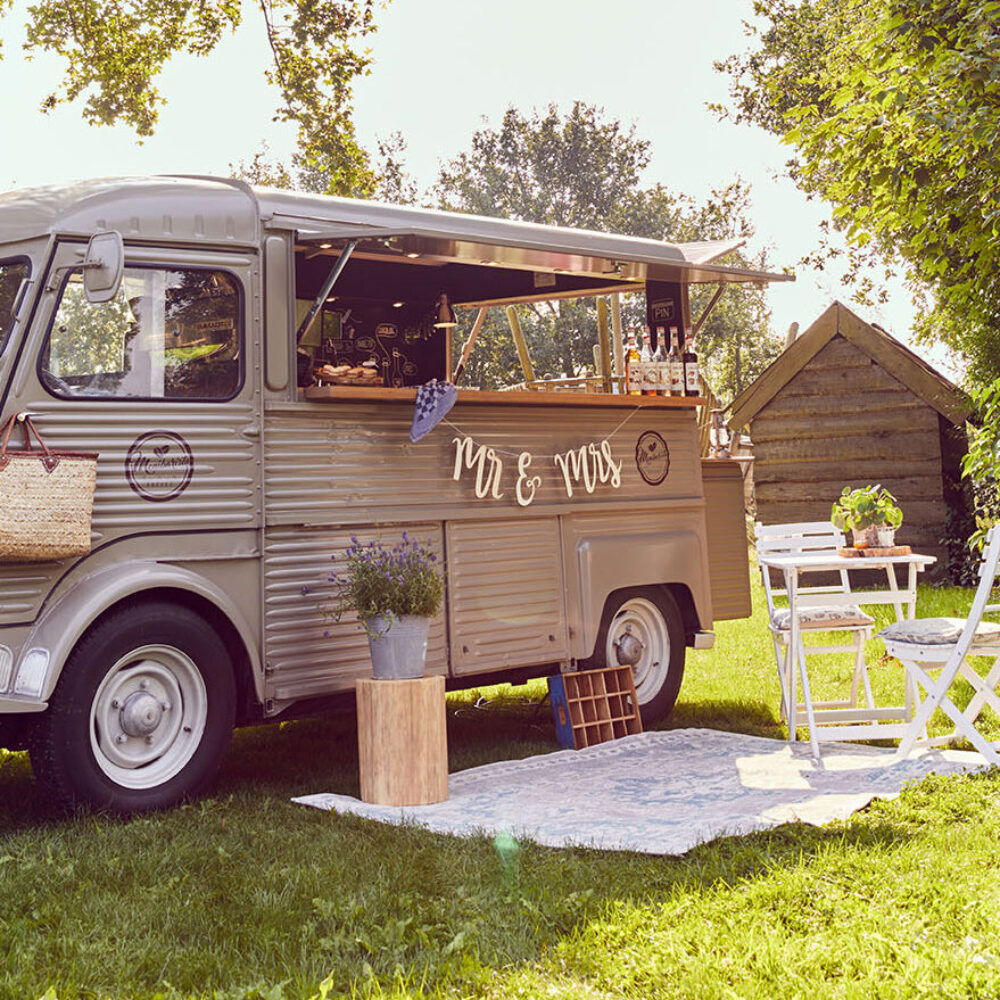 Foodtruck, Weddinglocation, Hochzeit feiern, Natur