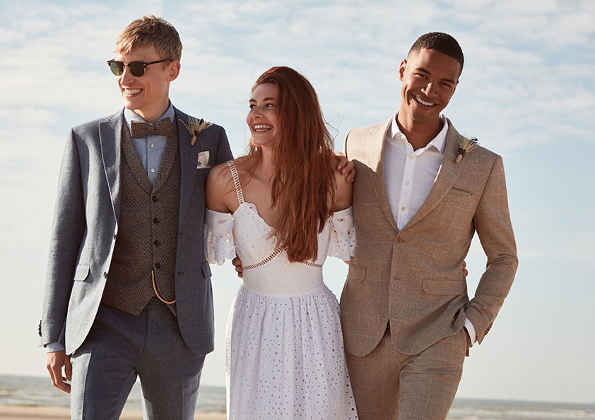 Club of Gents, Bräutigam, Trauzeuge, Braut, Hochzeitsanzug, Gruppenbild, festliche Kleidung