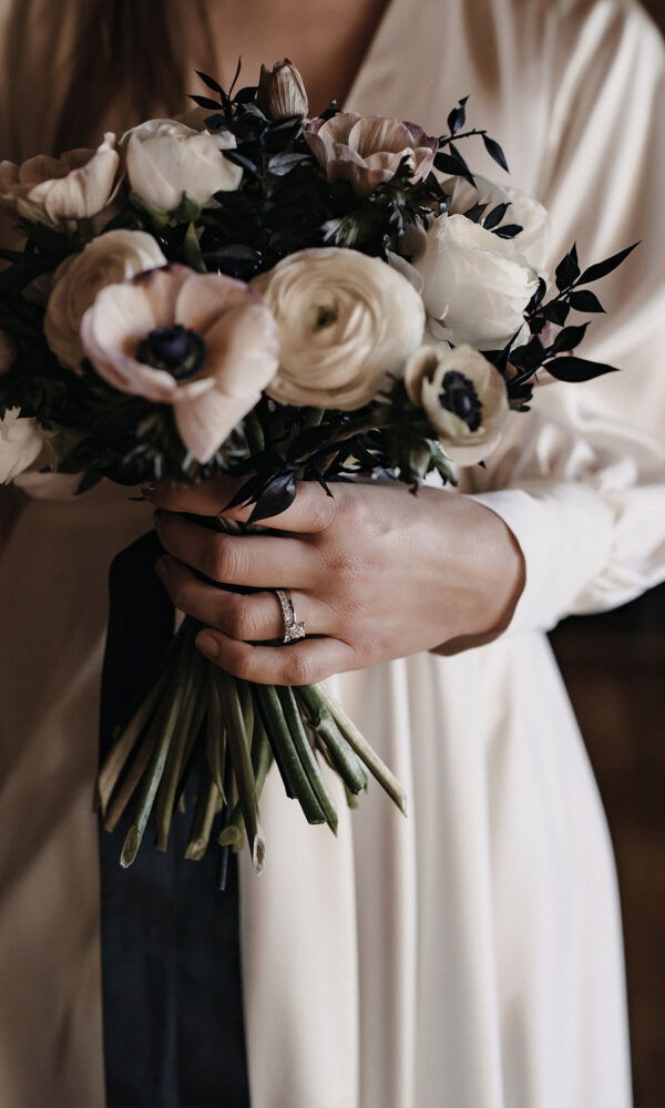 Fine Art - Hochzeitskonzept - Brautstrauß