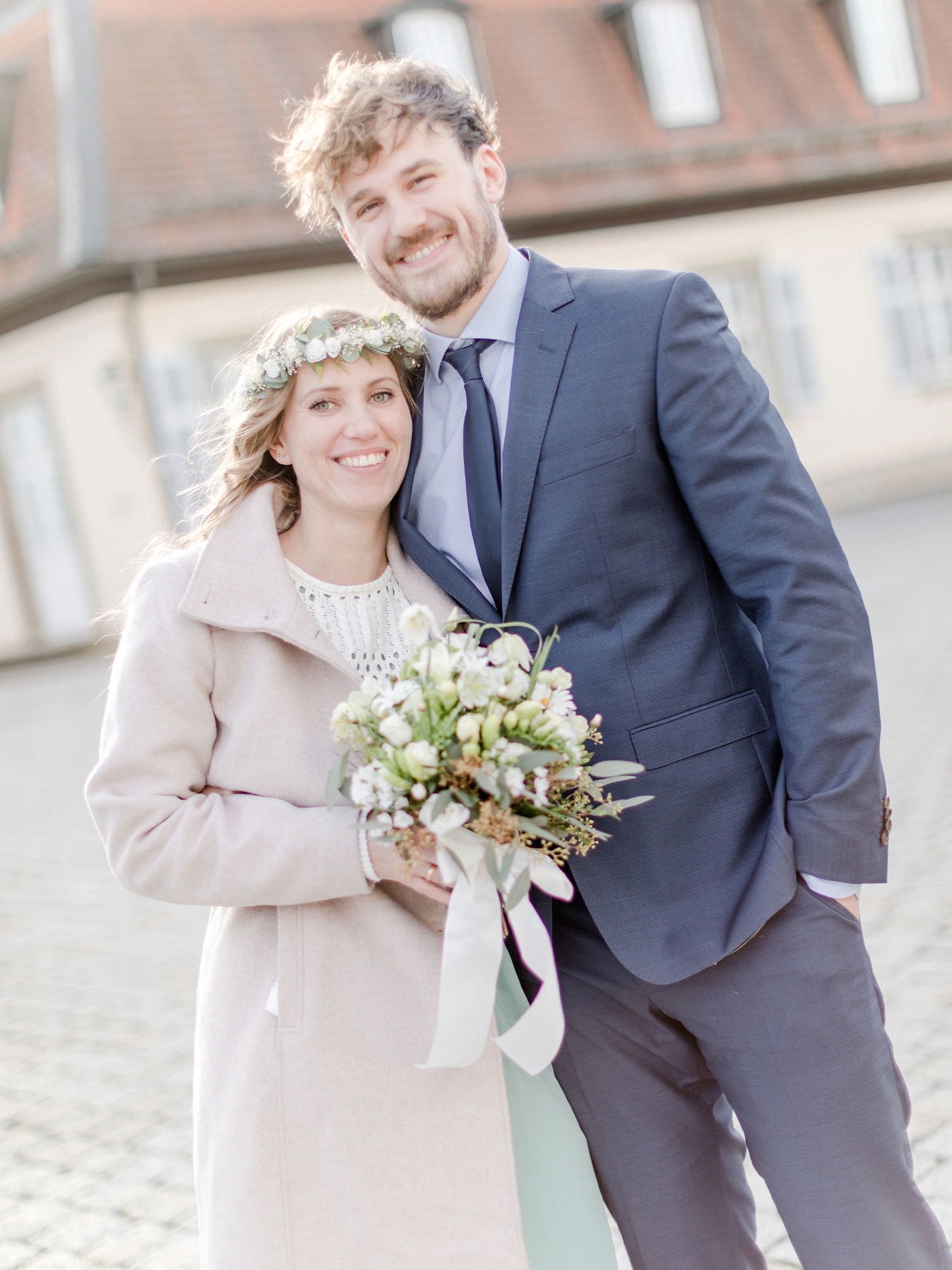 Hochzeitspaar - Braut - Bräutigam - Standesamt