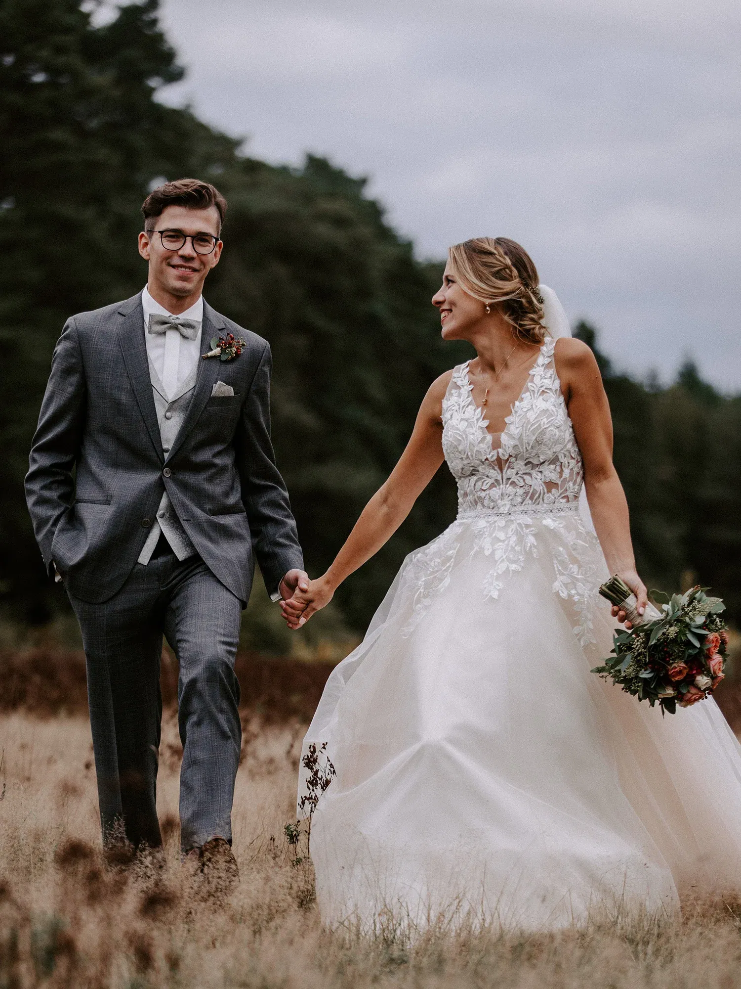 Hochzeit - Hochzeitspaar - Outdoor