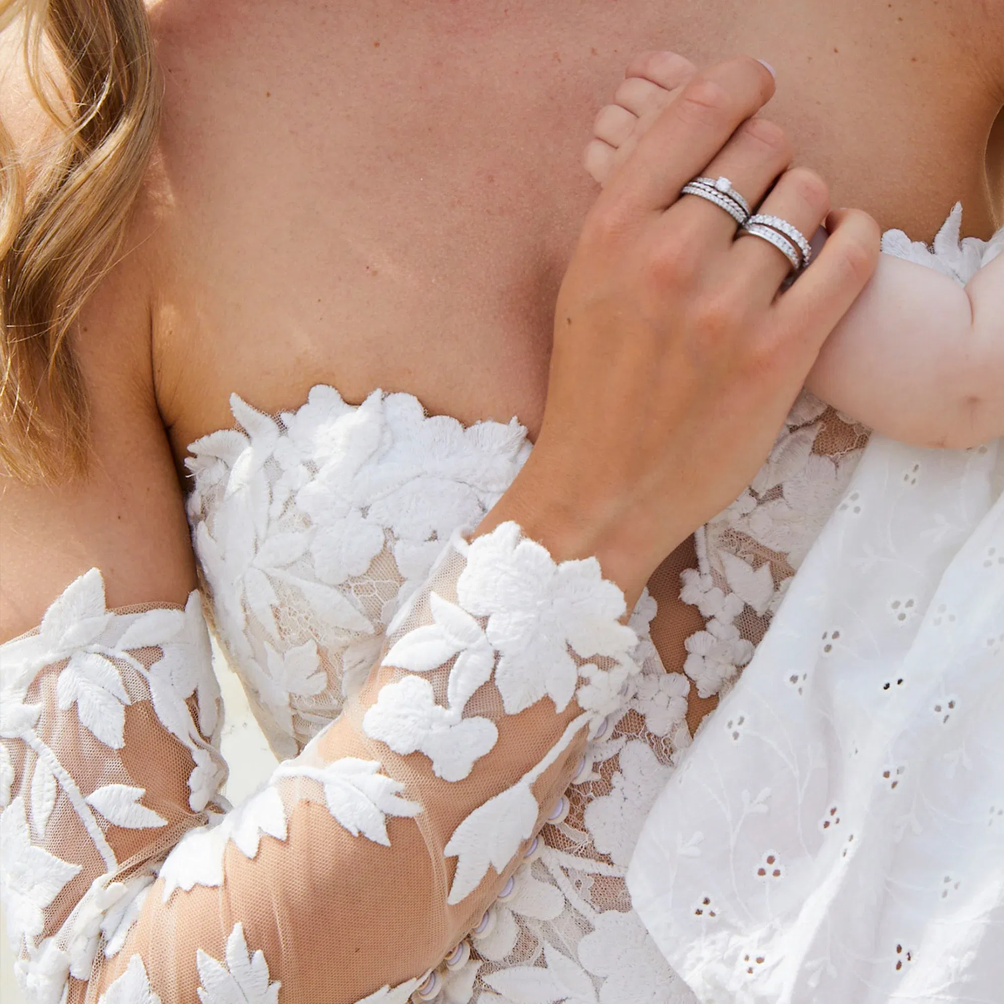 Brautkleid - Braut - Brautmode - Familie - Hochzeit mit Kind