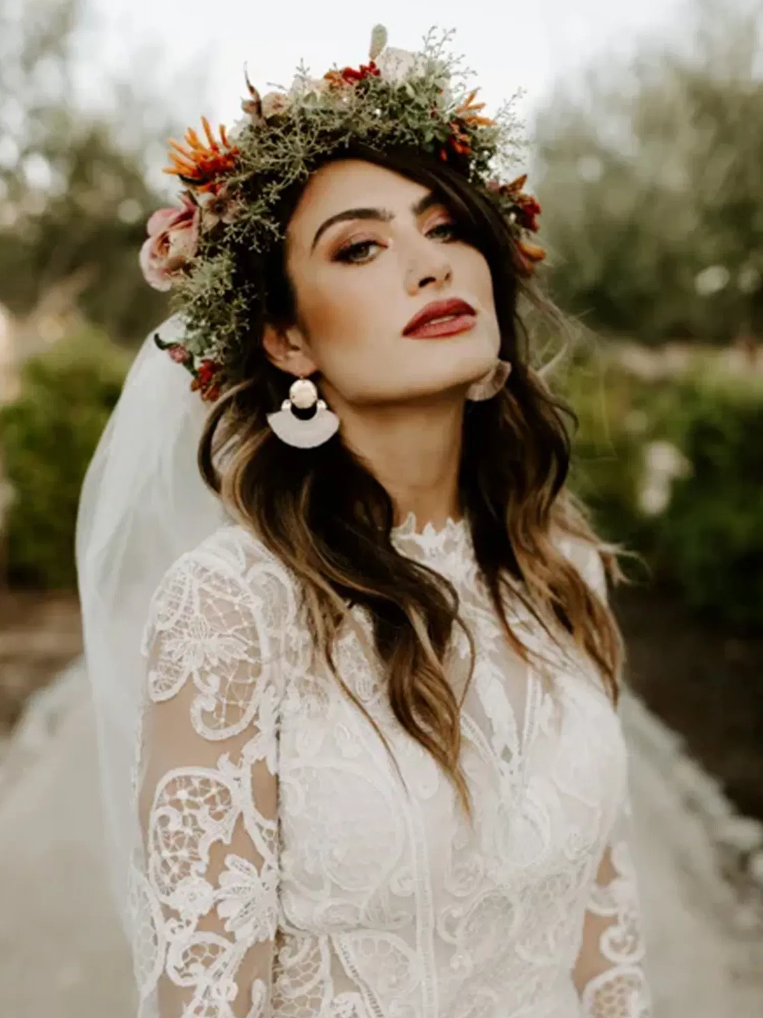 Braut mit Blumenkranz