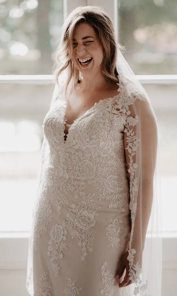 Hochzeitskleid - Fotoshooting - Brautstyling - Hochzeitsaccessoires - Brautschuhe - Brautstrauß