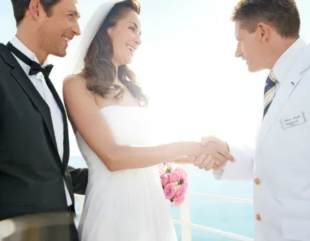 Mit Mein Schiff ® in den Hafen der Ehe einfahren