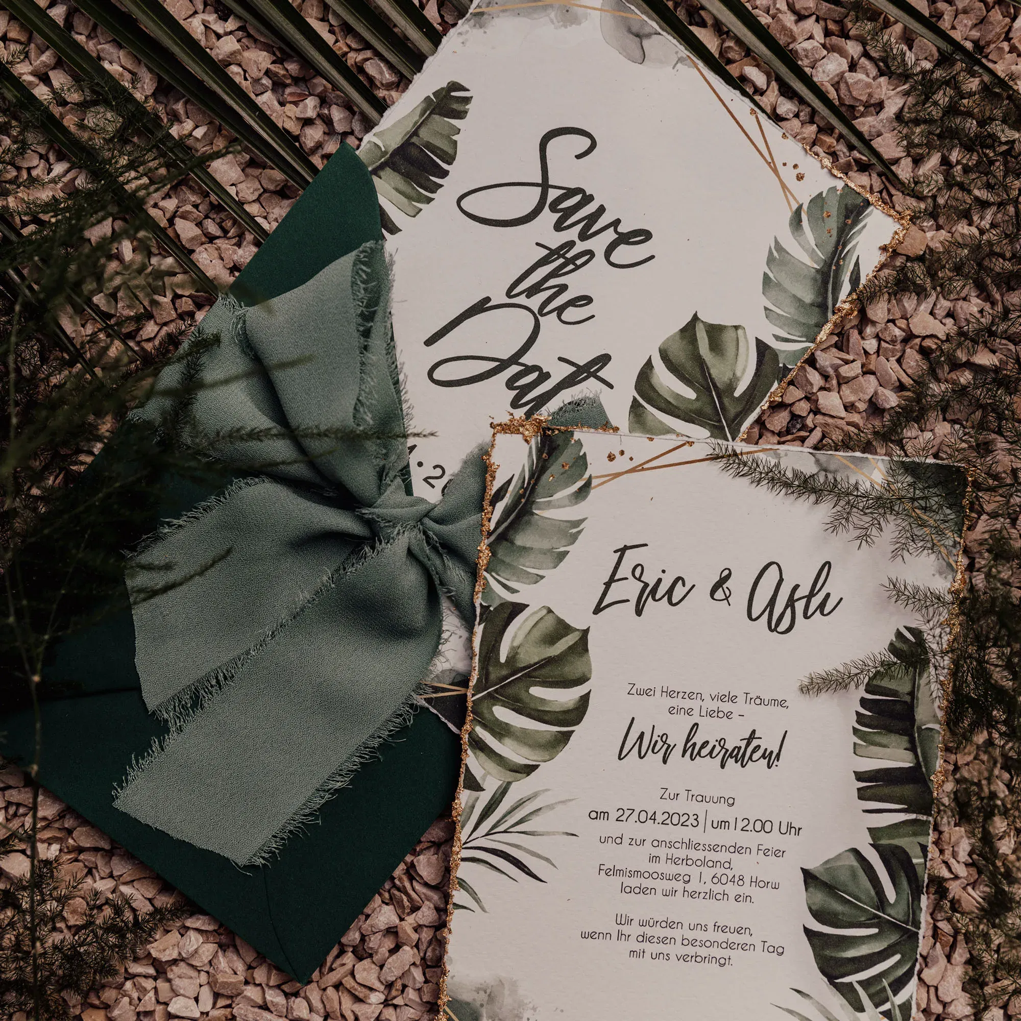 Einladungen im tropischen Style