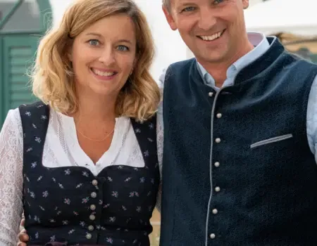 „Wir erleben die Renaissance der ruhigen Brautdirndl“ – Interview mit Philipp Suchodolski