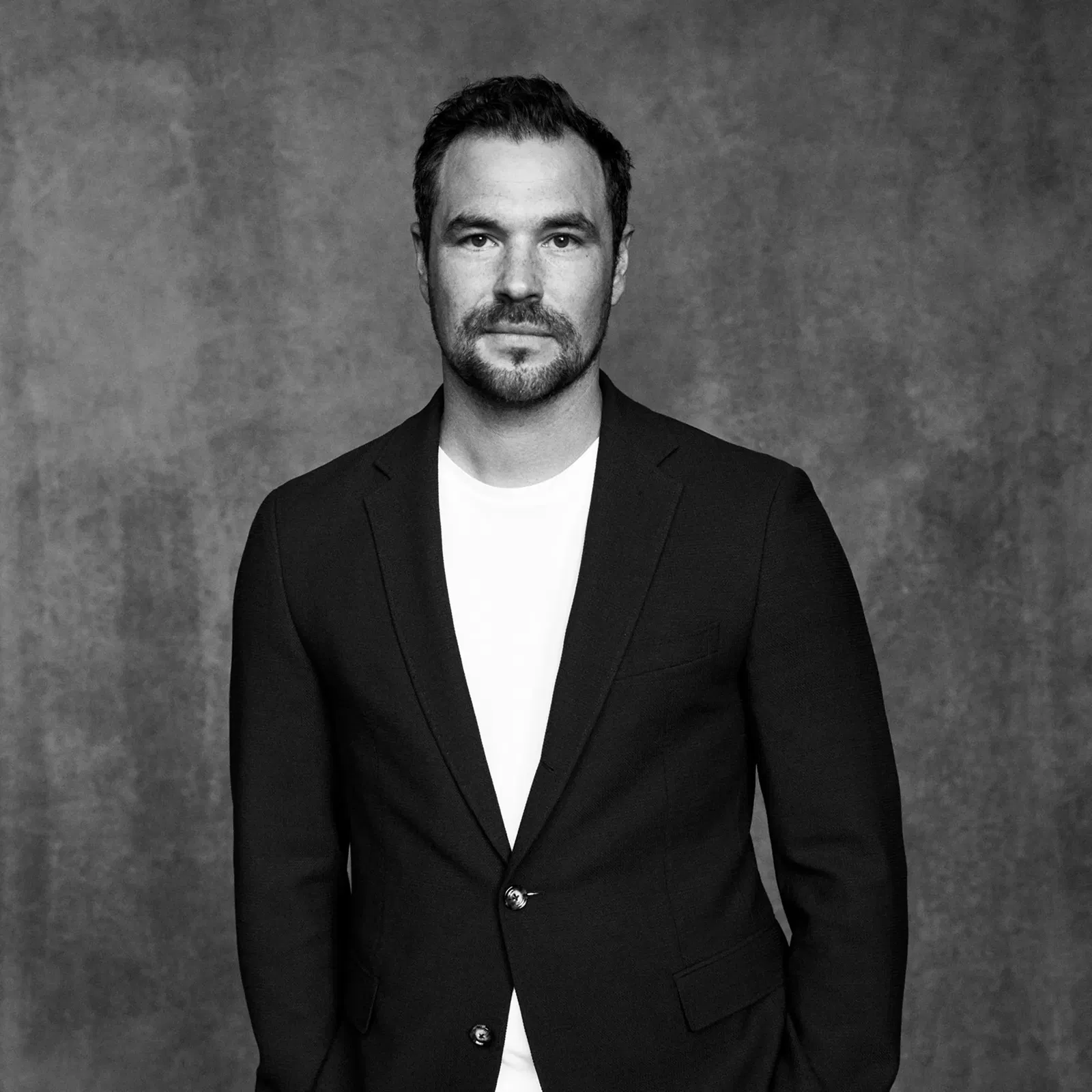 Was trägt der Bräutigam? Interview mit Joop-Designer Gregor Langerspacher
