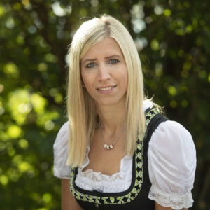 manuela schnur
