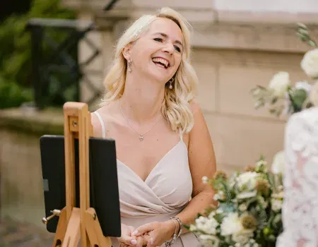 Wedding-Krise? Warum eine Notfallnummer den Tag retten kann – Interview mit Kathrin Dell-Lenz