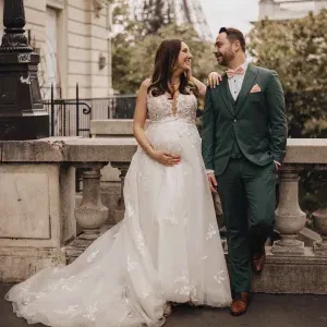 After-Wedding-Shooting mit Babybauch: Katharina und Sebastian in der Stadt der Liebe