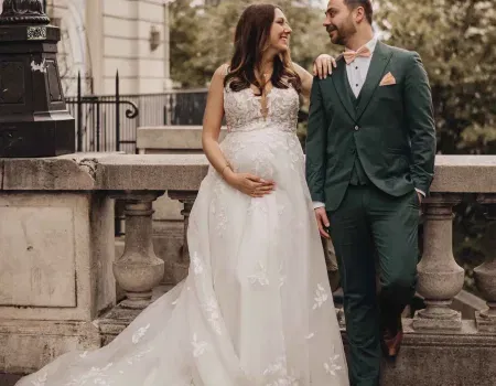 After-Wedding-Shooting mit Babybauch: Katharina und Sebastian in der Stadt der Liebe